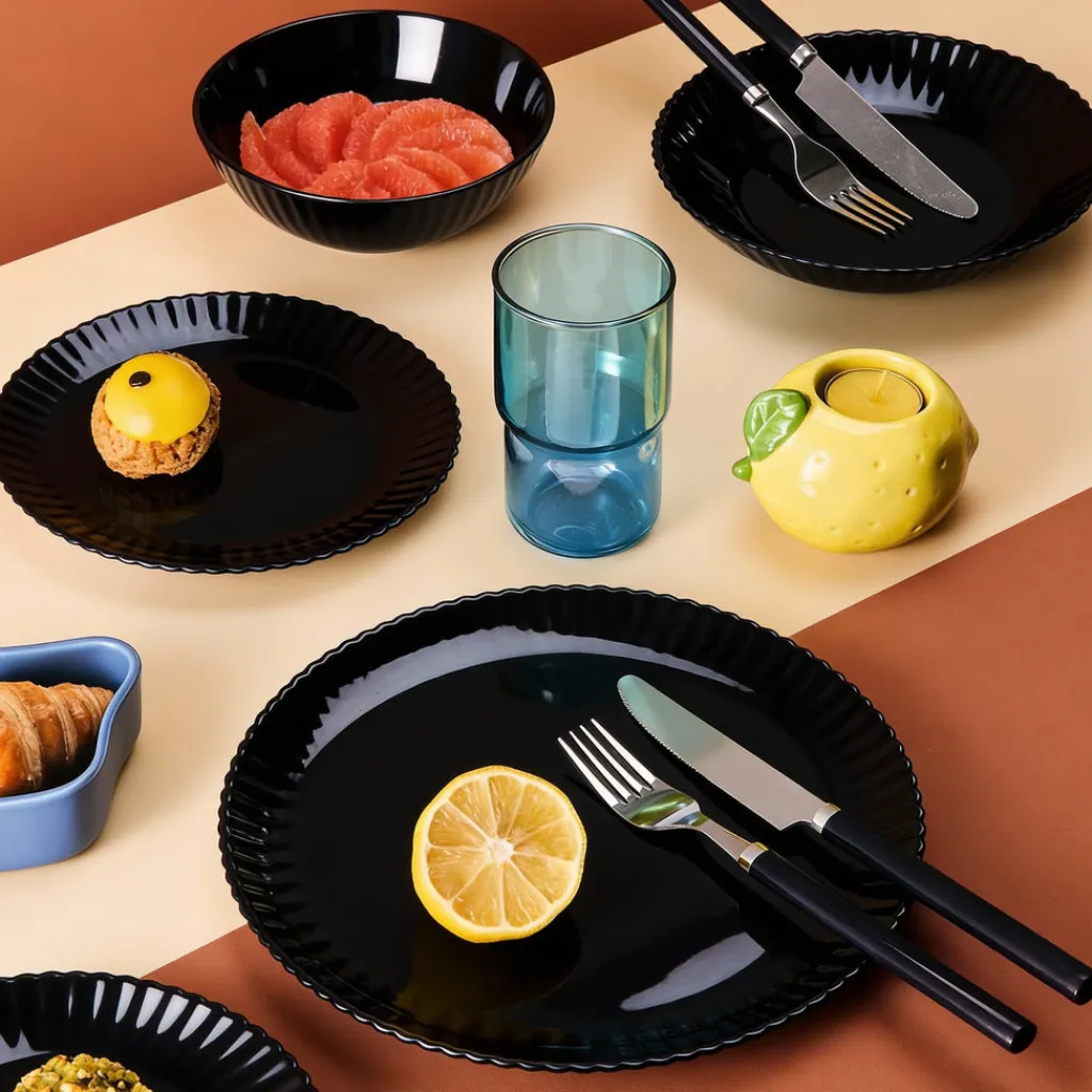 Assiettes Plates>Luminarc Assiette plate noire 25 cm Bloom